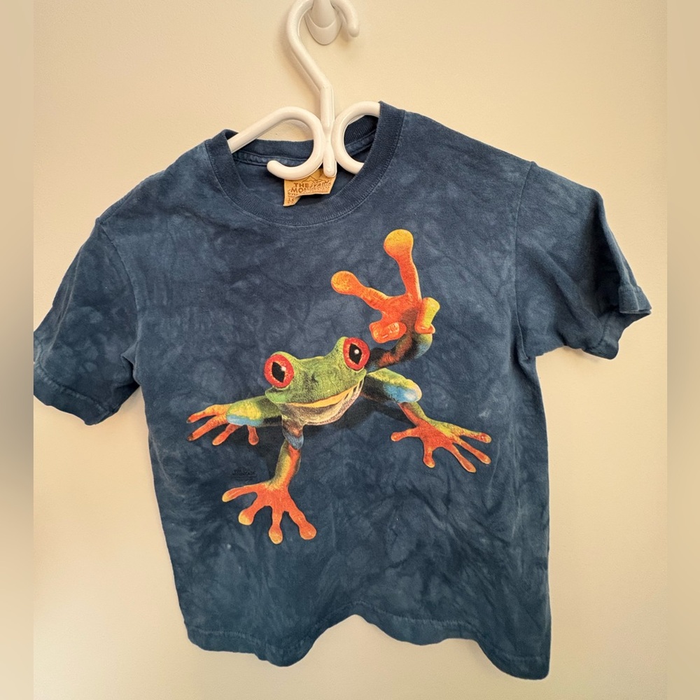 Kids vintage Y2K T-shirt with peace frog The Mountain kids medium